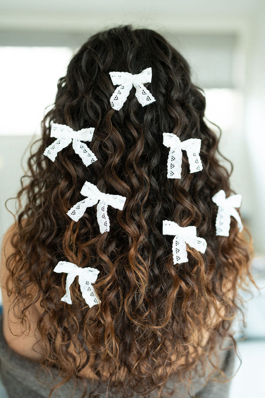 Mini Lace Bow